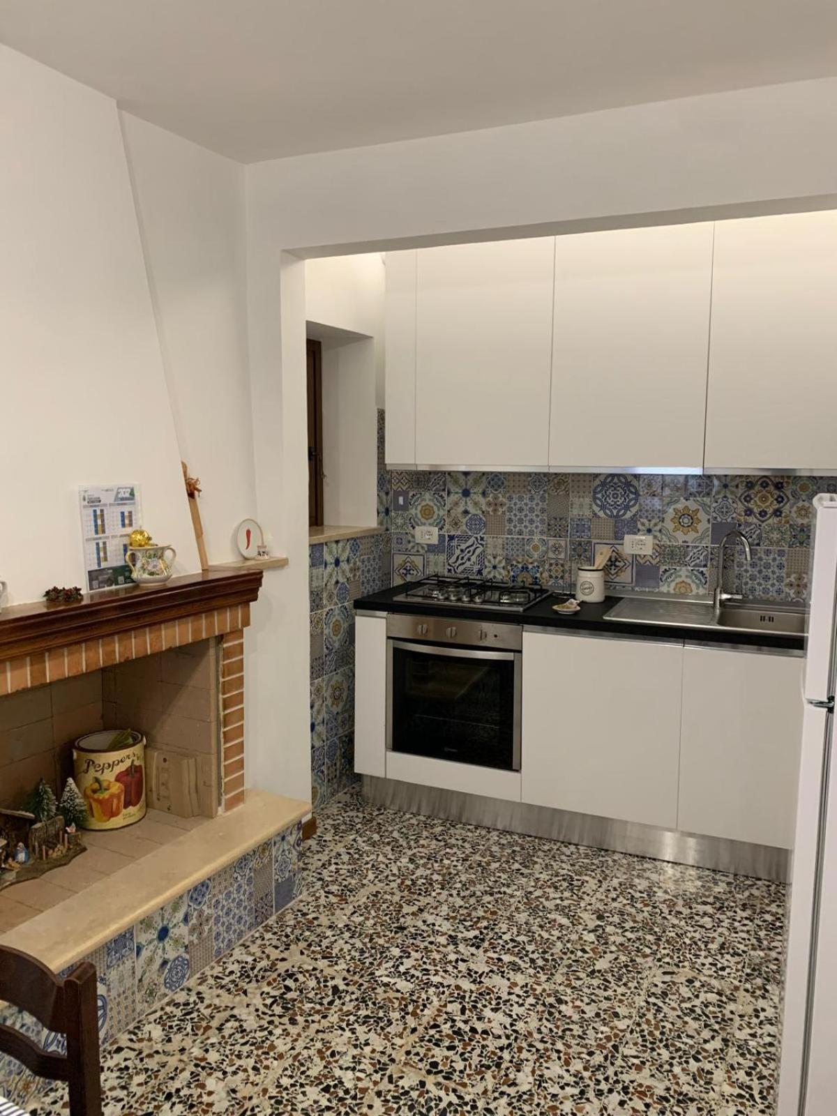 B&B Casa Di Carla リパトランソーネ エクステリア 写真
